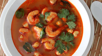 Cách nấu canh tôm chua Thái Lan ngon ngất ngây