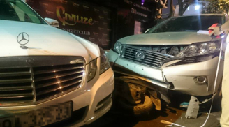 Nhân viên giữ xe lái Mercedes của khách gây tai nạn liên hoàn