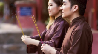Hương Tràm, Quang Hà mặc áo nâu sánh đôi lên chùa