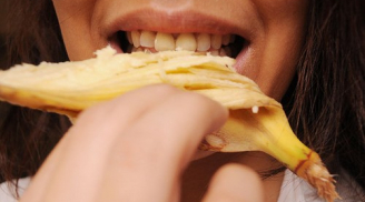 Tẩy trắng răng sau những ngày ăn uống nhiều