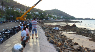 Vụ taxi 'bay' xuống biển Vũng Tàu: nữ hành khách đã tử vong