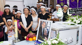 Những hình ảnh rơi nước mắt trong tang lễ nhạc sĩ Nguyễn Ánh 9