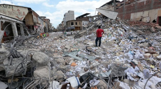 Động đất mạnh ở Ecuador: Quốc tang 8 ngày tưởng nhớ nạn nhân