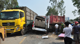 Tai nạn giao thông thảm khốc ở Quảng Ngãi, 12 người thương vong