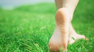 Nếu bạn có thói quen đi chân trần mỗi ngày điều gì sẽ xảy ra?