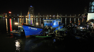 Vụ lật tàu du lịch trên sông Hàn: Con tàu bị chìm hoạt động chui