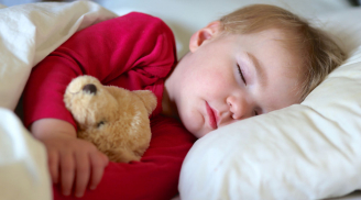 Trẻ từ 3 tuổi trở lên cần ngủ bao lâu một ngày?