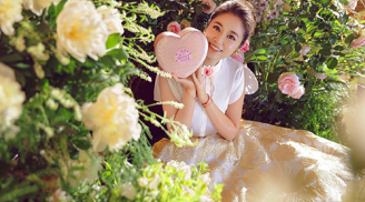 Tiết lộ váy cưới truyền thống gần 300 triệu của Lâm Tâm Như