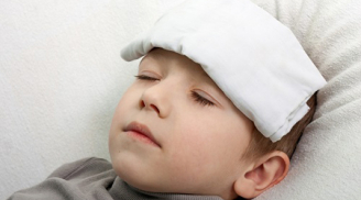 Dấu hiệu nhận biết khi trẻ bị sốt xuất huyết