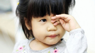 Dấu hiệu nhận biết khi trẻ bị đau mắt đỏ
