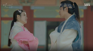 Moon Lovers: hoàng tử Wang Eun 'cảm nắng' Hae Soo