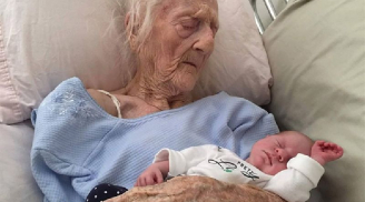 Tan chảy trước bức ảnh bà cố 101 tuổi bồng cô chắt nhỏ trên tay