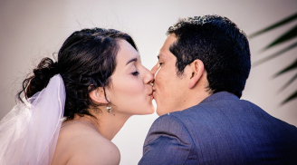 5 nụ hôn 'tan chảy' các cặp đôi nhất định nên làm hàng ngày để tình yêu luôn nồng nàn