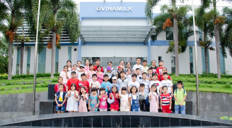 Vinamilk tổ chức cho con của nhân viên tham quan siêu nhà máy sữa nhân dịp hè