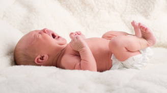 Tại sao trẻ sinh mổ dễ mắc bệnh hô hấp hơn trẻ sinh thường?