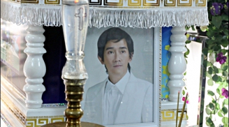 Lộ hành động 'cực xấu', gây bức xúc trong đám tang ca sỹ Minh Thuận
