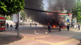 Video: Xe taxi nổ kinh hoàng như bom ở Cẩm Phả, 2 người ch.ết