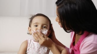 5 mẹo trị dứt điểm tình trạng sổ mũi kéo dài ở bé cực kì hiệu quả