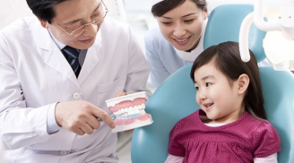 Cách chăm sóc răng miệng cho bé dưới 2 tuổi khoa học không phải ai cũng biết