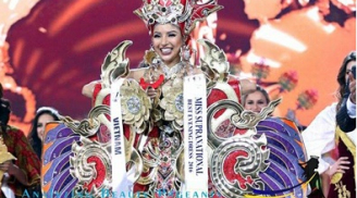 Trang phục gây tranh cãi của đại diện Việt Nam giành giải tại HH Siêu quốc gia 2016