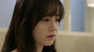 Mỗi lần đi công tác, chồng lại cắn vào ngực tôi bầm dập vì lý do không tưởng