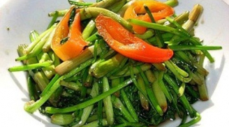 Vì sao các chuyên gia khuyên bạn nên thường xuyên ăn rau cần?