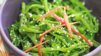Chỉ cách làm nộm rau muống giòn, thơm ngon khó cưỡng