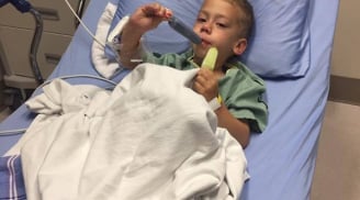 Bé trai 4 tuổi phải phẫu thuật cổ họng sau khi ăn gà nướng, người mẹ ân hận bật khóc khi thấy dị vật