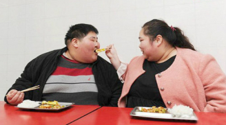 Vợ chồng thương yêu nhau, cả hai sẽ cùng 'béo' hơn - Khoa học đã chứng minh điều này
