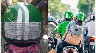 Dân mạng tranh cãi dòng chữ trên mũ bảo hiểm của chàng trai chạy GrabBike
