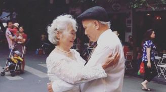 Cặp vợ chồng già tình tứ tạo dáng trên phố như chụp ảnh cưới khiến ai nấy đều ngưỡng mộ