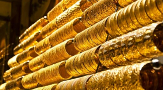 Giá vàng cuối tuần 2/12: Vàng 'cắm đầu cắm cổ' phóng giá lên đỉnh, nhà đầu tư cười như được mùa