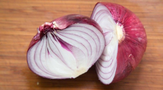 Mẹo hay nhờ hành tím