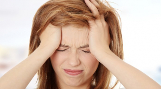 Người bị đau đầu mãn tính nên và không nên ăn gì?