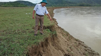 NÓNG: Phát hiện thi thể một người đàn ông chết lõa thể trôi dạt trên sông Lam