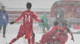 U23 Việt Nam - U23 Uzbekistan: Đang chờ dọn tuyết