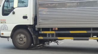 Thương tâm: Xe tải kéo lê xe đạp hơn 10m ở Đồng Tháp, 1 phụ nữ bị cán qua người t.ử v.ong
