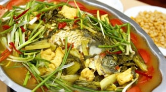 Cách làm cá chép om dưa ngon và đơn giản