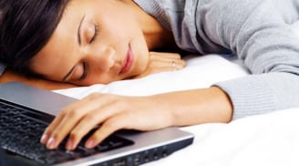 10 mẹo đơn giản giúp đầu óc luôn tỉnh táo không buồn ngủ