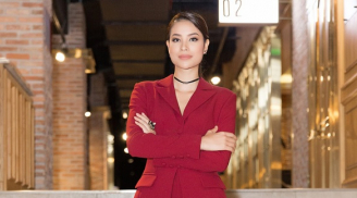 Hoa hậu Phạm Hương bất ngờ tái xuất sau ồn ào nhập viện vì áp lực scandal tình ái