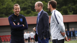 Hoàng tử William tới thăm và cổ vũ Harry Kane cùng đội tuyển Anh