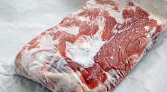 Cảnh báo: Nhập viện vì ăn thịt để trong tủ lạnh, bác sĩ hướng dẫn cách cách bảo quản thịt an toàn