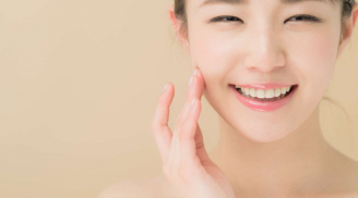 Chỉ cần làm điều này trước khi đi ngủ da xấu cỡ nào cũng trắng hồng căng mịn