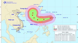 Siêu bão Yutu giật trên cấp 17 đang hướng về Biển Đông liệu có tấn công Việt Nam?