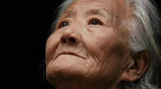 Bức thư tuyệt mệnh của người mẹ 80 tuổi 'hối hận vì sinh ra 4 con trai' khiến người người rơi lệ