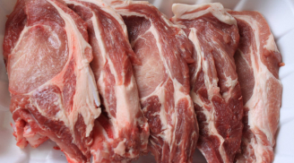 Thấy thịt lợn có 5 dấu hiệu này tuyệt đối không nên mua kẻo tiền mất tật mang, rước bệnh vào nhà