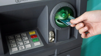 Lưu ý sống còn khi dùng thẻ ATM để tránh mất hết tiền