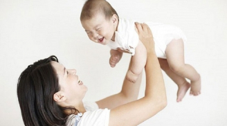 5 điều TRẺ SƠ SINH SỢ HÃI nhưng nhiều bà mẹ vẫn làm, số 2 gây tổn thương não cực kỳ nguy hiểm