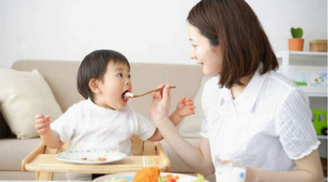 6 sai lầm khi cho con ăn dặm: 90% mẹ Việt mắc phải khiến trẻ ngày càng biếng ăn, chậm tăng cân còi cọc