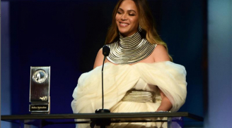 Ngôi sao hàng đầu thế giới Beyoncé ưu ái lựa chọn chiếc váy tuyệt đẹp của NTK Việt
